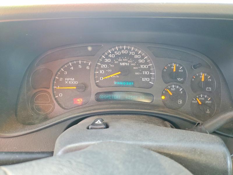 Photo 9 from auction – 2004 CHEVROLET SILVERADO with VIN 2GCEK19T641281184