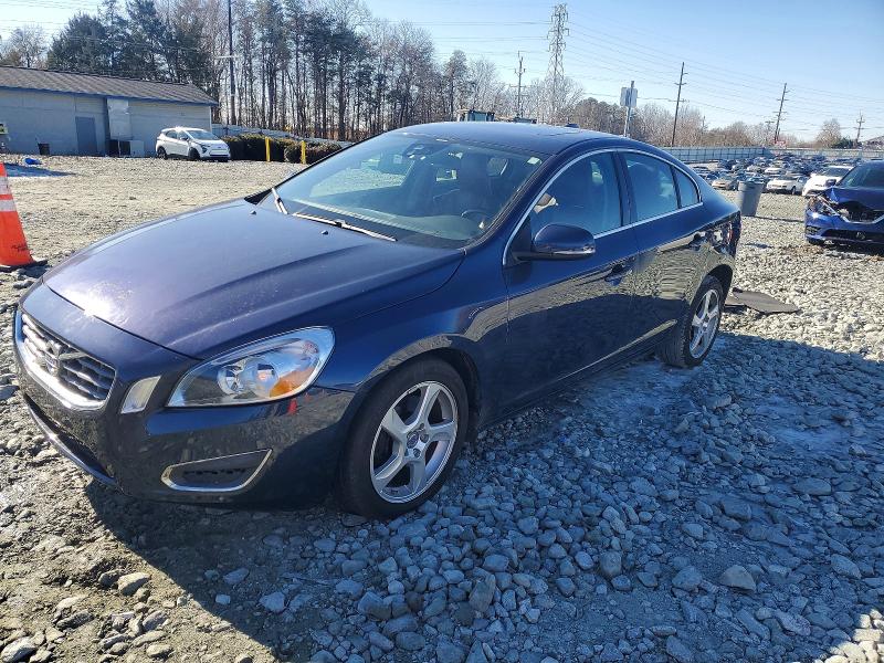 VOLVO S60 T5 2013 with VIN YV1612FS1D2183814 - Photo from auction