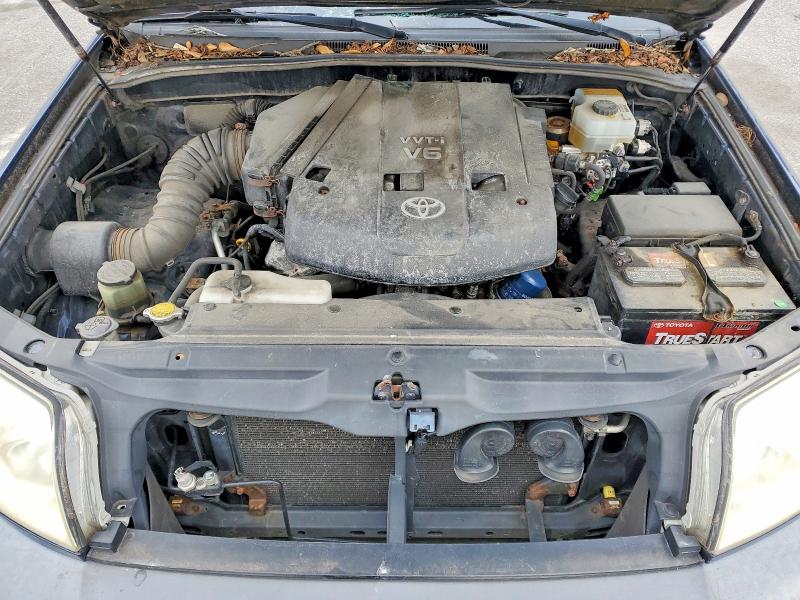 Photo 12 from auction – 2003 TOYOTA 4RUNNER SR with VIN JTEBU14R438001472