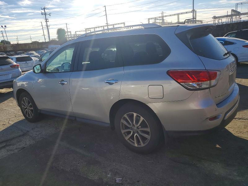 Photo 2 from auction – 2014 NISSAN PATHFINDER with VIN 5N1AR2MN3EC668999