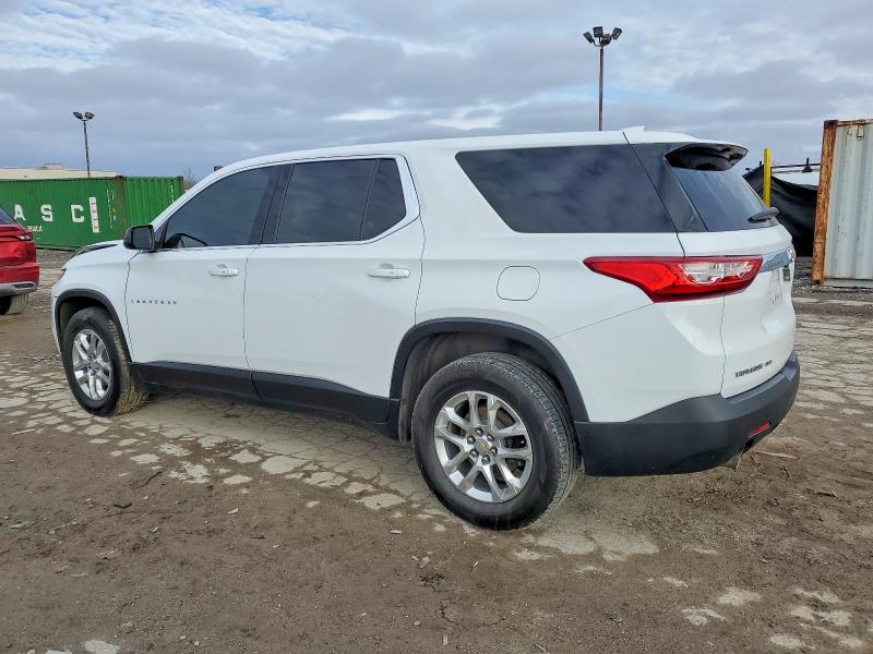 Photo 2 from auction – 2021 CHEVROLET TRAVERSE with VIN 1GNEVFKW7MJ176045