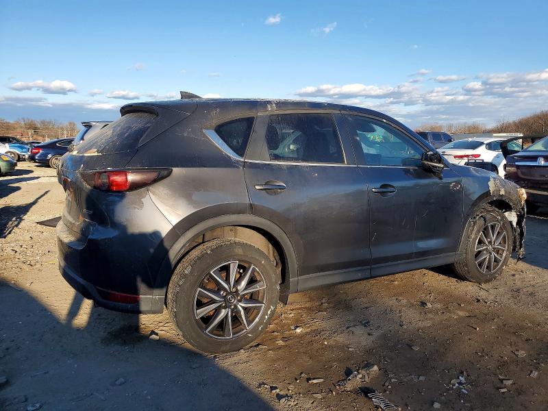 Photo 3 from auction – 2018 MAZDA CX-5 TOURI with VIN JM3KFBCM9J0413528