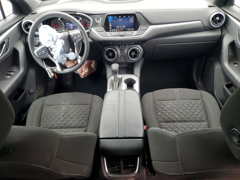 Photo 8 from auction – 2021 CHEVROLET BLAZER with VIN 3GNKBBRA4MS563228