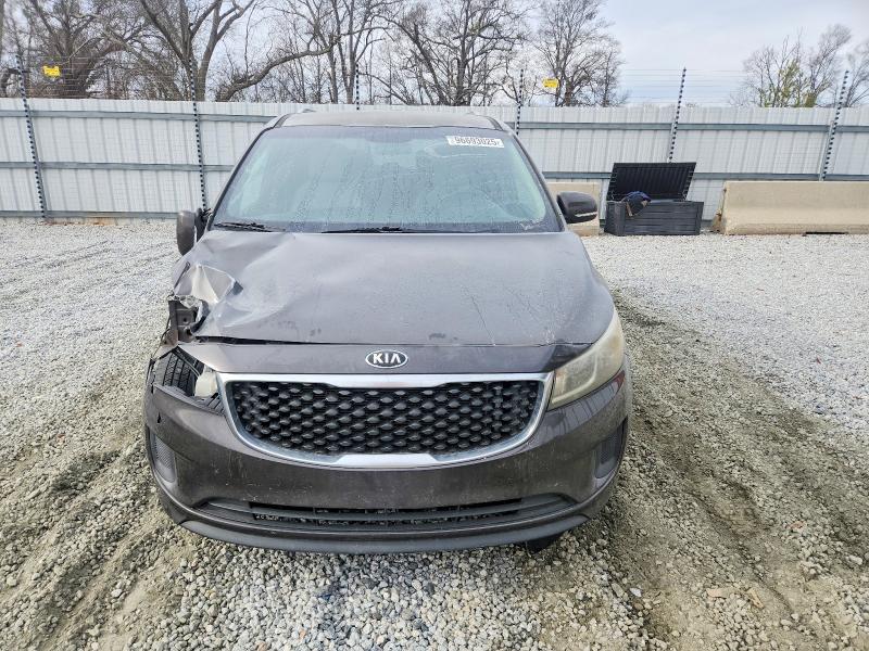 Photo 5 from auction – 2016 KIA SEDONA LX with VIN KNDMB5C16G6166155