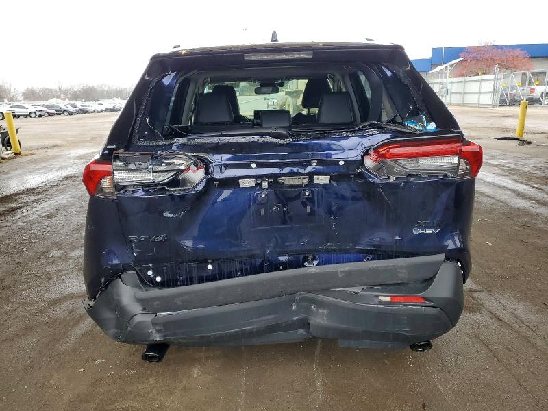 Photo 6 from auction – 2025 TOYOTA RAV4 XLE P with VIN JTMB6RFV2SD163386