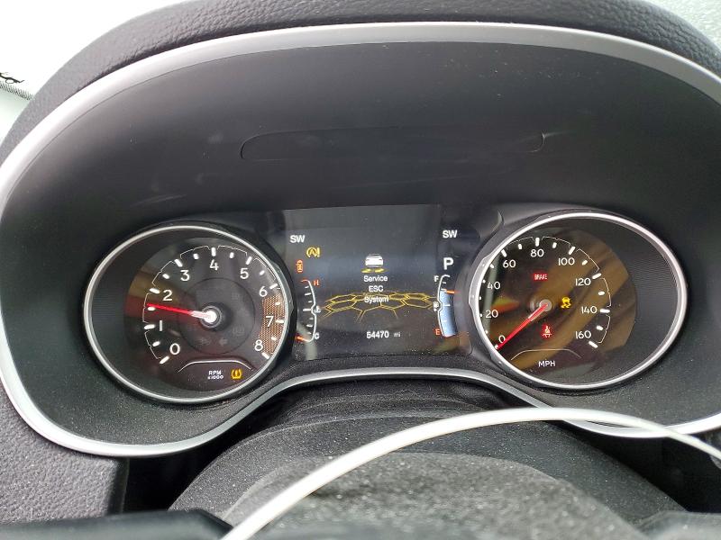 Photo 9 from auction – 2019 JEEP COMPASS with VIN 3C4NJDCB1KT734353