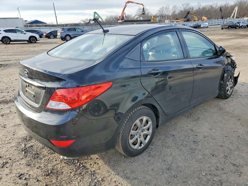 Photo 3 from auction – 2013 HYUNDAI ACCENT GLS with VIN KMHCT4AE8DU586169