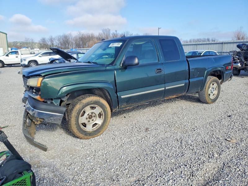 CHEVROLET SILVERADO 2005 with VIN 1GCEK19T45E221064 - Photo from auction