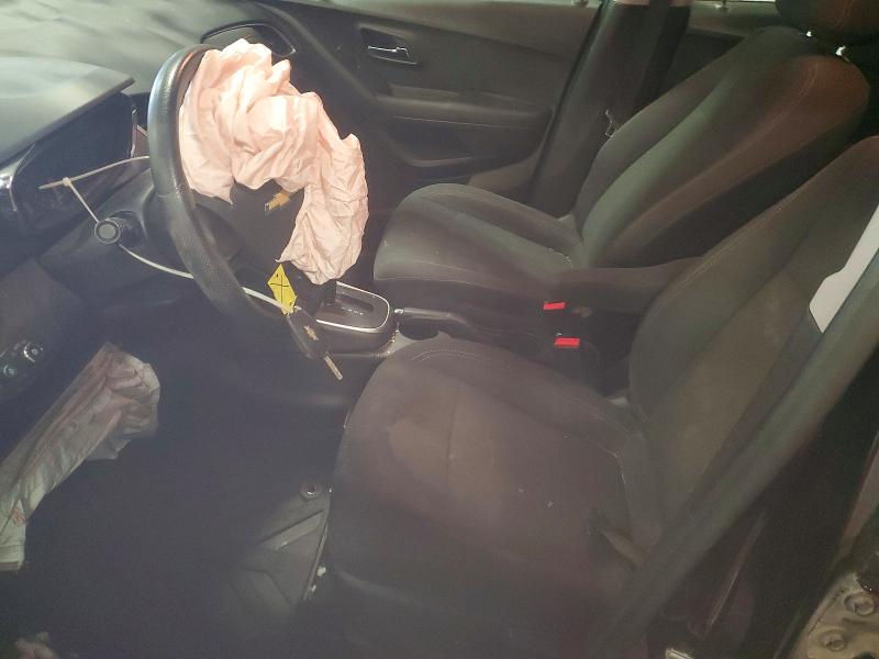 Photo 7 from auction – 2019 CHEVROLET TRAX with VIN 3GNCJKSB3KL214482