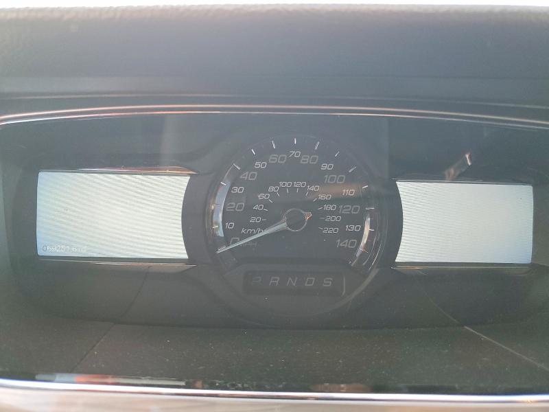 Photo 9 from auction – 2015 FORD TAURUS SEL with VIN 1FAHP2E89FG205962
