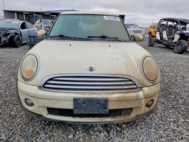 Photo 5 from auction – 2007 MINI COOPER with VIN WMWMF33547TL67174