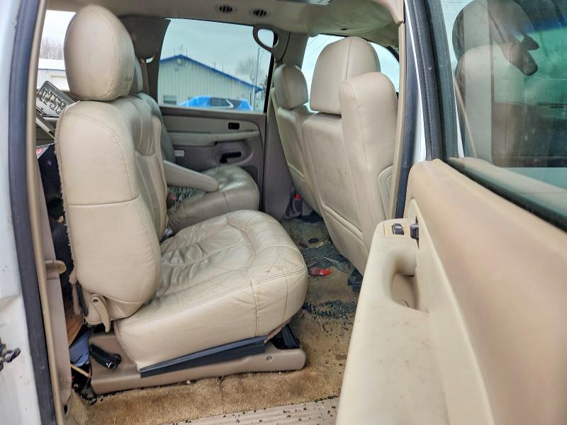 Photo 10 from auction – 2002 CHEVROLET SUBURBAN K with VIN 1GNFK16Z32J299424