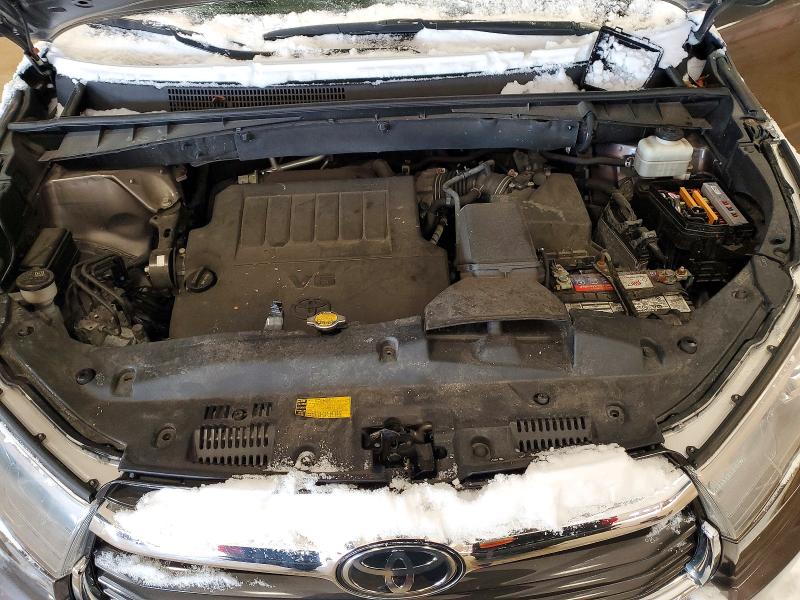 Снимка 11 от търг – 2014 TOYOTA HIGHLANDER с VIN 5TDDKRFH0ES051791