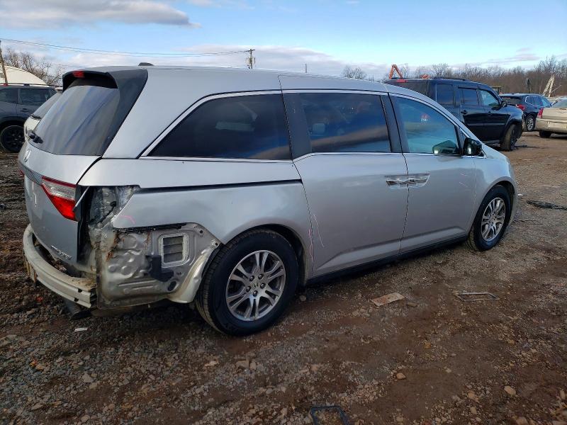 Photo 3 from auction – 2012 HONDA ODYSSEY EX with VIN 5FNRL5H60CB117930