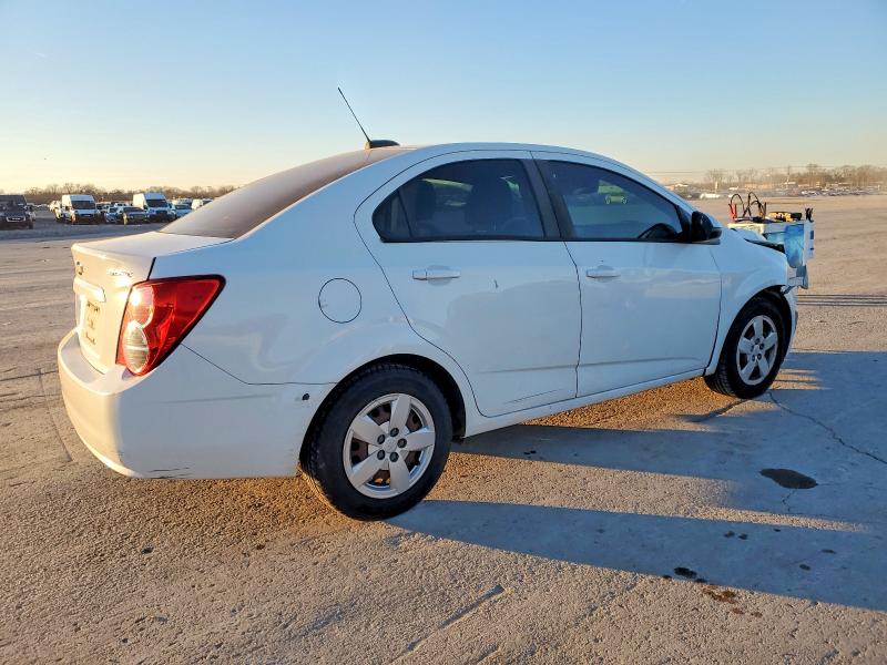 Photo 3 from auction – 2016 CHEVROLET SONIC LS with VIN 1G1JA5SH7G4110413