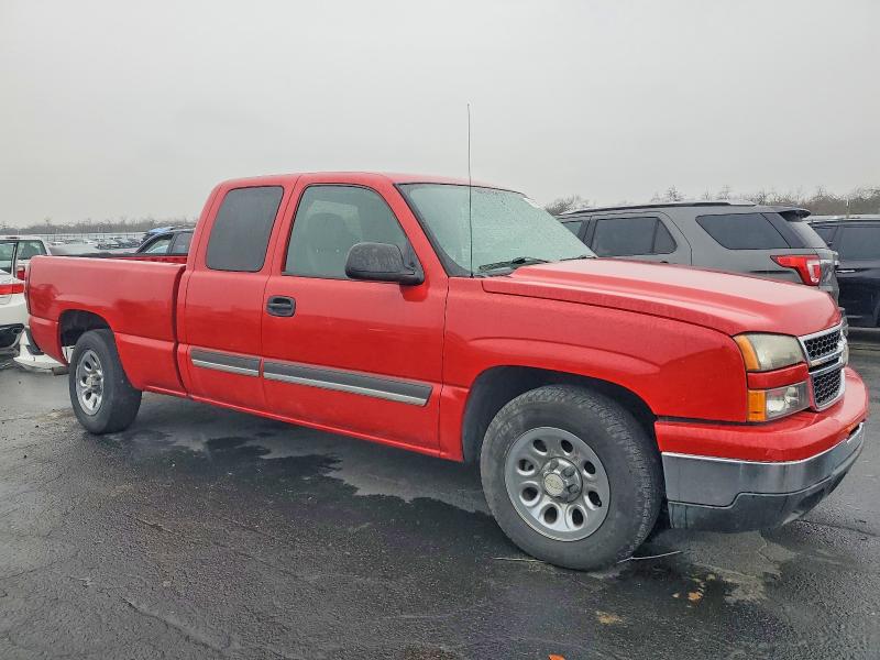 Photo 4 from auction – 2006 CHEVROLET SILVERADO with VIN 1GCEC19V96Z133989