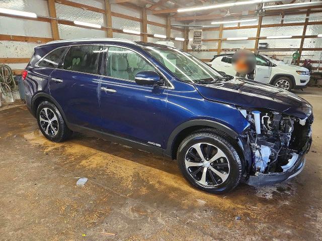 Photo 4 from auction – 2017 KIA SORENTO EX with VIN 5XYPHDA58HG203717