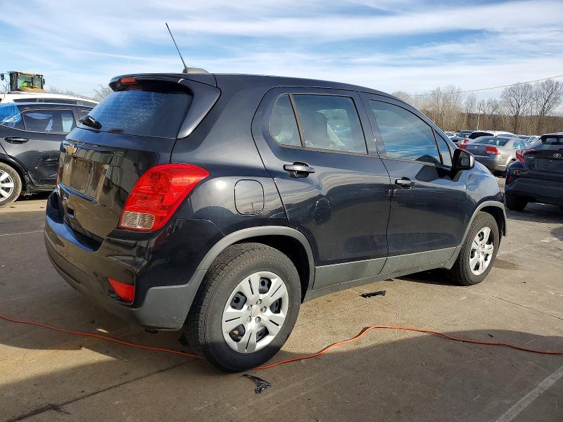 Photo 3 from auction – 2018 CHEVROLET TRAX LS with VIN 3GNCJKSB0JL211828