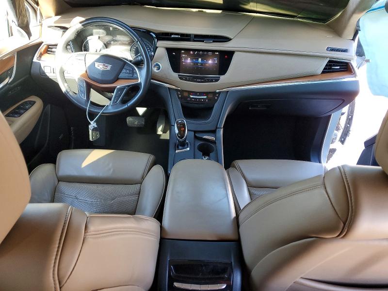 Photo 8 from auction – 2017 CADILLAC XT5 PLATIN with VIN 1GYKNFRS7HZ142736