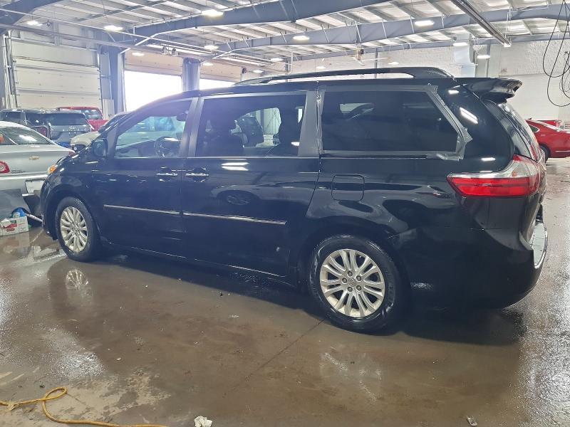 Photo 2 from auction – 2015 TOYOTA SIENNA with VIN 5TDYK3DC2FS594566