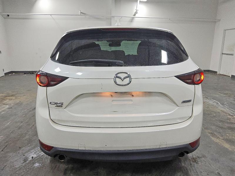 Photo 6 from auction – 2017 MAZDA CX-5 TOURI with VIN JM3KFBCL5H0124597