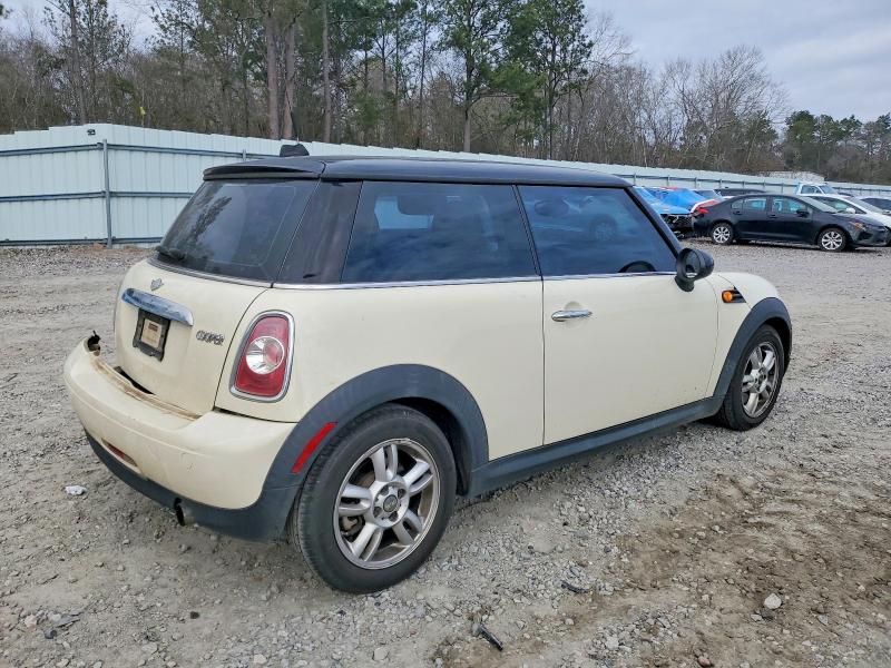 Photo 3 from auction – 2012 MINI COOPER with VIN WMWSU3C57CT543710