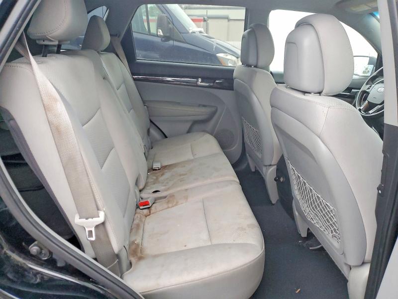 Photo 11 from auction – 2012 KIA SORENTO BA with VIN 5XYKT3A10CG246988