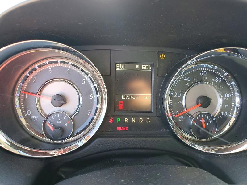 Photo 9 from auction – 2013 CHRYSLER TOWN & COU with VIN 2C4RC1BG6DR744728