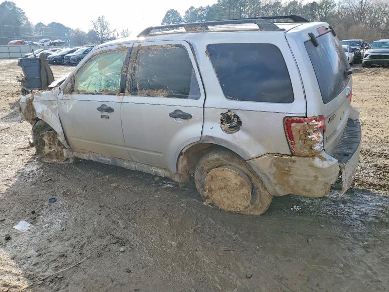 Photo 2 from auction – 2009 FORD ESCAPE XLT with VIN 1FMCU03709KA86403
