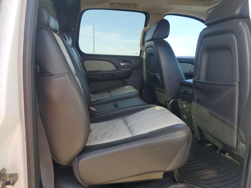 Photo 10 from auction – 2008 CHEVROLET AVALANCHE with VIN 3GNEC12J78G248169