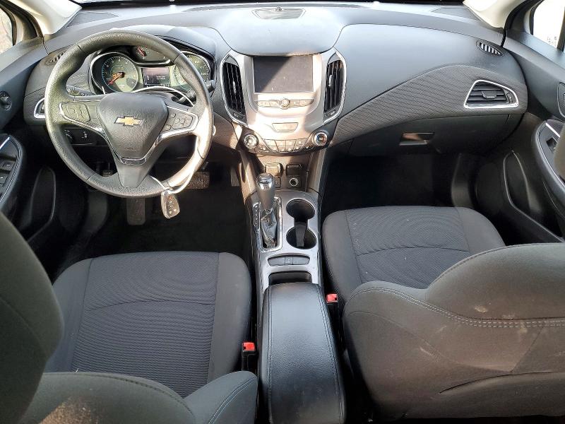 Photo 8 from auction – 2018 CHEVROLET CRUZE LT with VIN 3G1BE6SM1JS650455