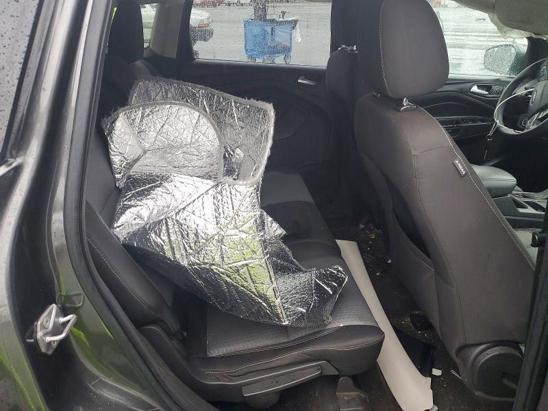 Foto 10 de la subasta – 2017 FORD ESCAPE con VIN 1FMCU0G95HUA82832