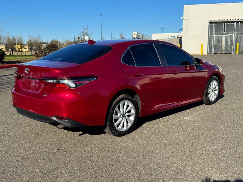 Photo 4 from auction – 2022 TOYOTA CAMRY LE with VIN 4T1C11BK2NU059674