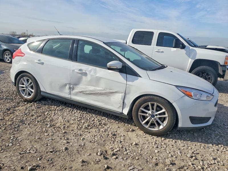 Photo 4 from auction – 2015 FORD FOCUS SE with VIN 1FADP3K27FL288898