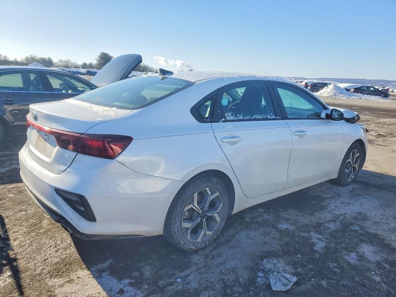 Photo 3 from auction – 2021 KIA FORTE FE with VIN 3KPF24ADXME401145