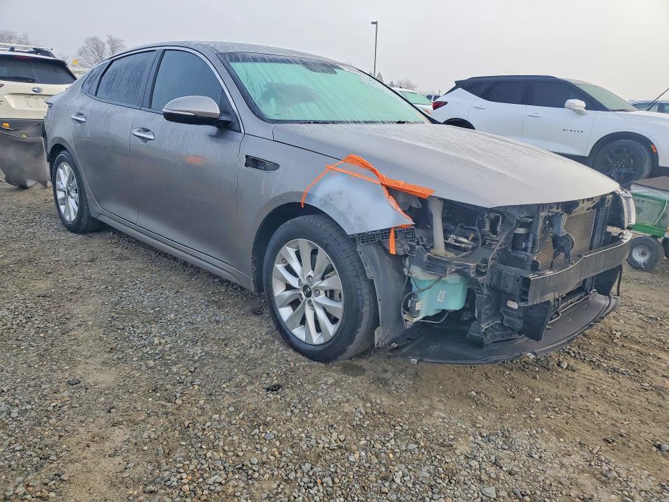 Photo 4 from auction – 2016 KIA OPTIMA with VIN 5XXGT4L34GG060715