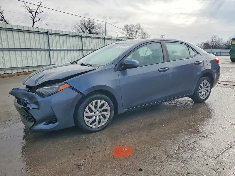 TOYOTA COROLLA L 2017 with VIN 5YFBURHE9HP661156 - Photo from auction