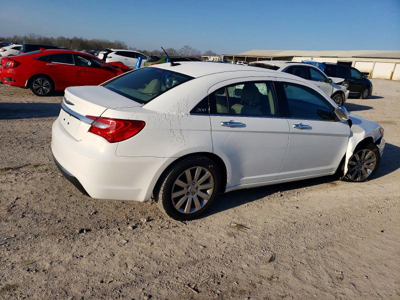 Photo 3 from auction – 2013 CHRYSLER 200 with VIN 1C3CCBCG6DN526140