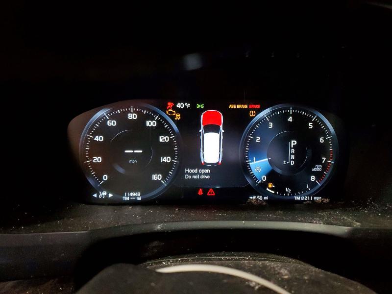 Photo 9 from auction – 2017 VOLVO XC90 T6 with VIN YV4A22PK6H1105324