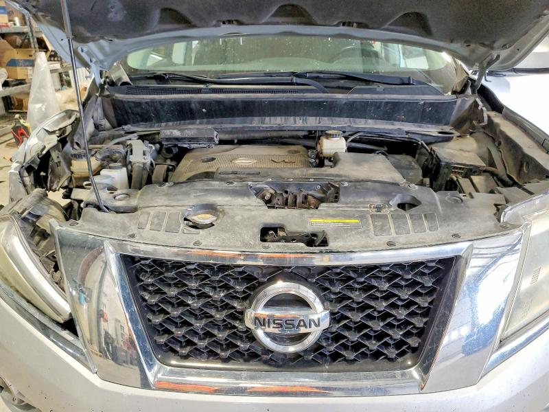 Photo 12 from auction – 2013 NISSAN PATHFINDER with VIN 5N1AR2MM4DC638027