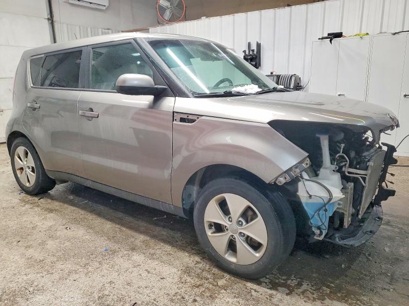 Photo 4 from auction – 2016 KIA SOUL with VIN KNDJN2A25G7241782