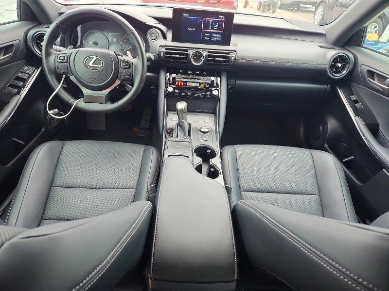 Photo 8 from auction – 2024 LEXUS IS with VIN JTHBZ1B20R5081230