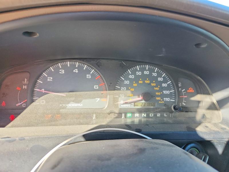 Photo 9 from auction – 2001 TOYOTA 4RUNNER SR with VIN JT3GN86R510182899