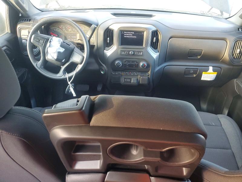 Zdjęcie 8 z aukcji – 2025 CHEVROLET SILVERADO z VIN 1GCPABEK7SZ299762