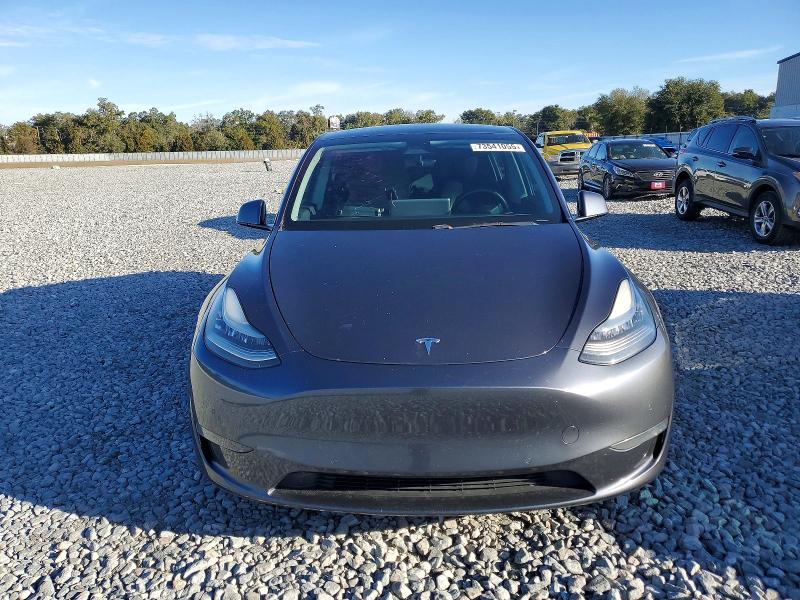Photo 5 from auction – 2020 TESLA MODEL Y with VIN 5YJYGDEF2LF001420