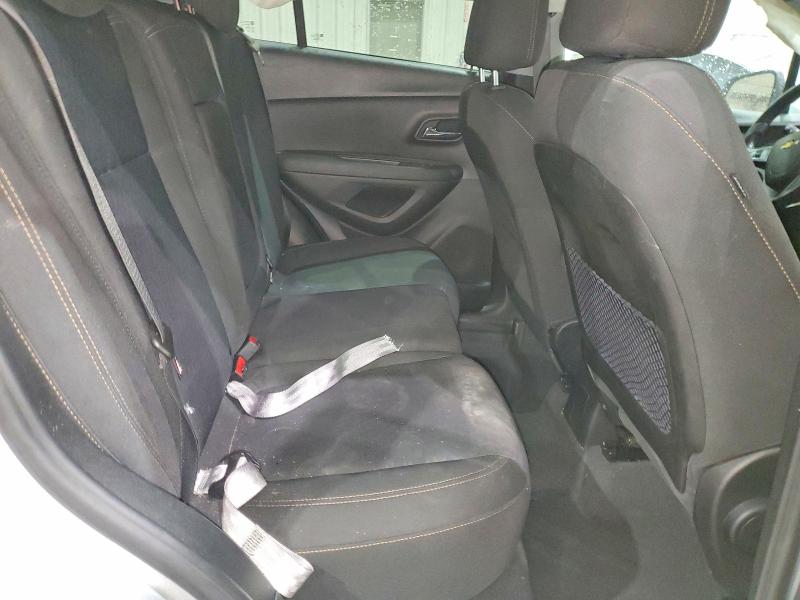 Photo 11 from auction – 2019 CHEVROLET TRAX with VIN 3GNCJKSB5KL375688
