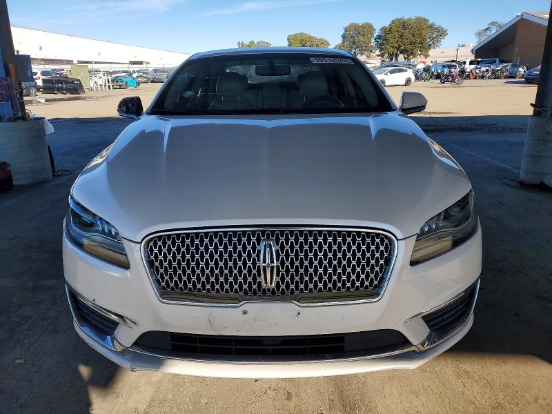 Photo 5 from auction – 2017 LINCOLN MKZ HYBRID with VIN 3LN6L5MU9HR628223