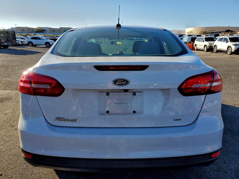 Photo 6 from auction – 2018 FORD FOCUS SE with VIN 1FADP3F23JL230659