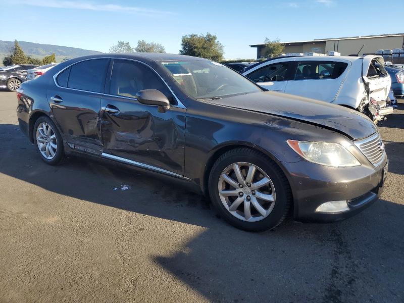 Photo 4 from auction – 2009 LEXUS LS 460 with VIN JTHBL46F695090739