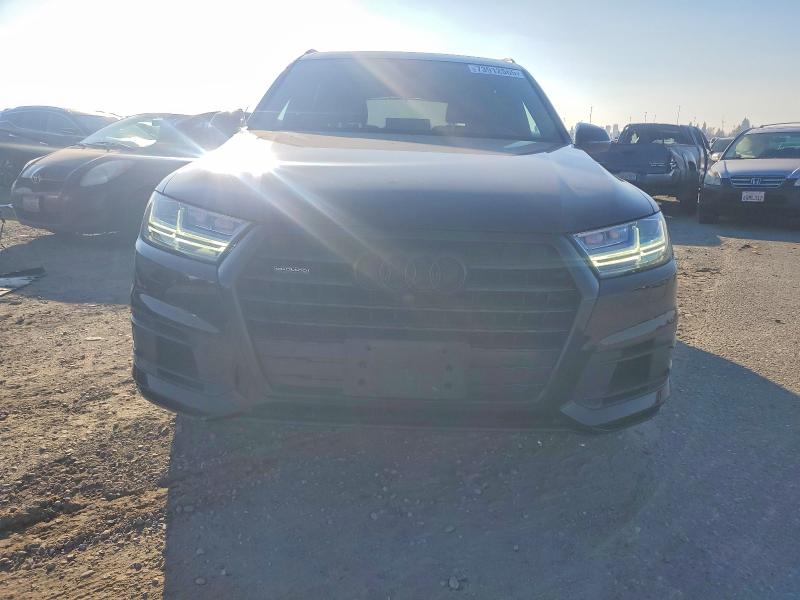 Photo 5 from auction – 2018 AUDI Q7 PRESTIG with VIN WA1VAAF77JD043686